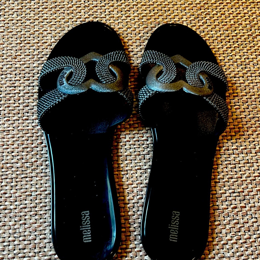 New Melissa soulmate black slides in size 10